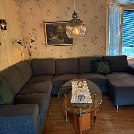Entire 1st Floor Of An Older Two-unit House *